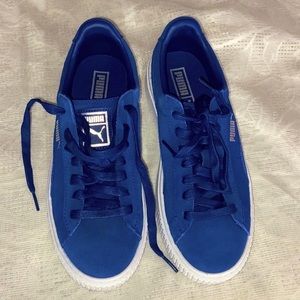Puma Platform  gift 🎁 easy, sneakers, suede blue gift someone you love or you !